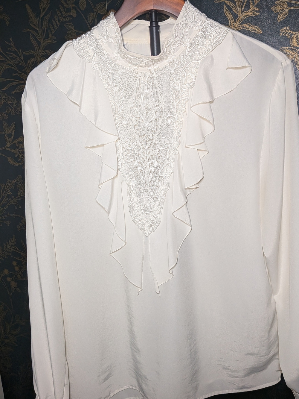 Eva Laurel New York White Lace Ruffle Blouse Vintage Size 14 Made in USA